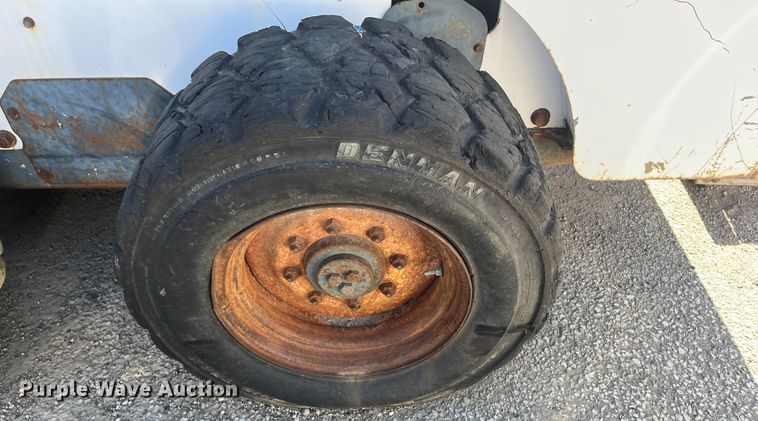 image for item DC6205 1997 Bobcat 863  skid steer loader