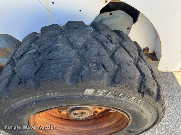 image for item DC6205 1997 Bobcat 863  skid steer loader