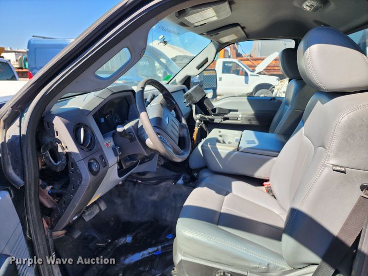 image for item DC6206 2011 Ford F350 Super Duty XL  dump bed pickup truck