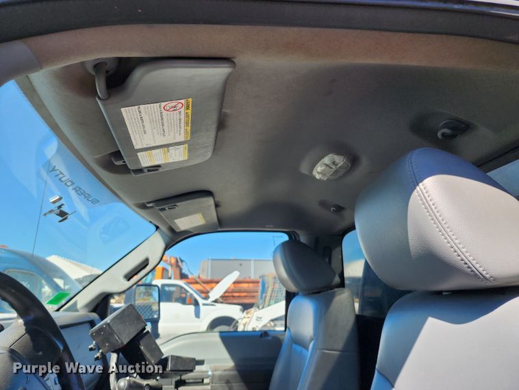 image for item DC6206 2011 Ford F350 Super Duty XL  dump bed pickup truck