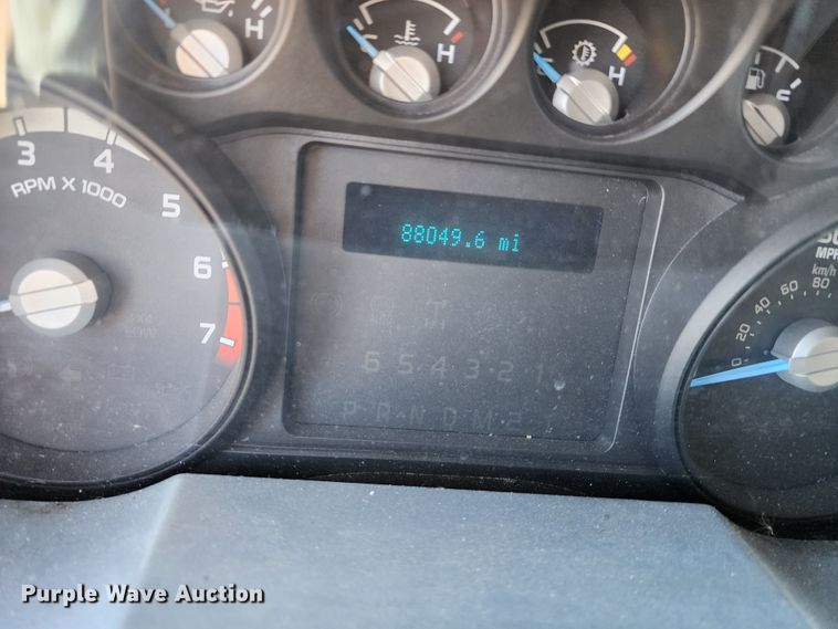 image for item DC6206 2011 Ford F350 Super Duty XL  dump bed pickup truck