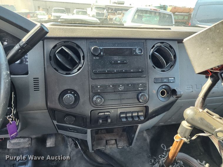 image for item DC6206 2011 Ford F350 Super Duty XL  dump bed pickup truck