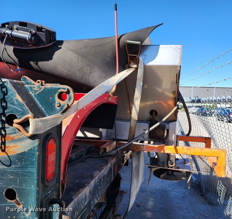 image for item DC6206 2011 Ford F350 Super Duty XL  dump bed pickup truck