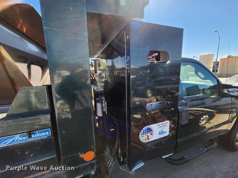 image for item DC6206 2011 Ford F350 Super Duty XL  dump bed pickup truck