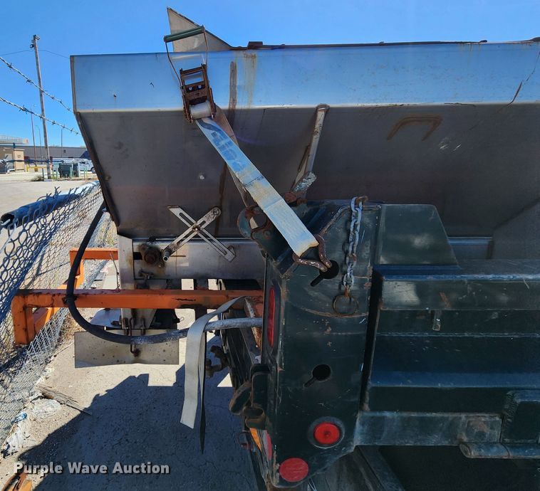 image for item DC6206 2011 Ford F350 Super Duty XL  dump bed pickup truck