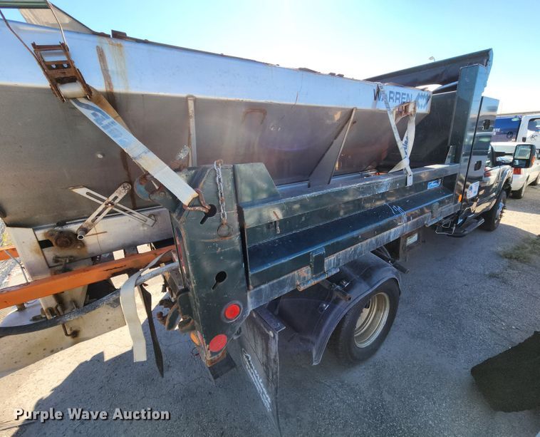 image for item DC6206 2011 Ford F350 Super Duty XL  dump bed pickup truck