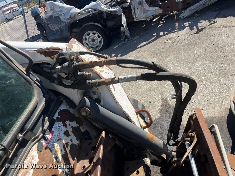 image for item DC6208 2006 Bobcat T300  tracked skid steer loader