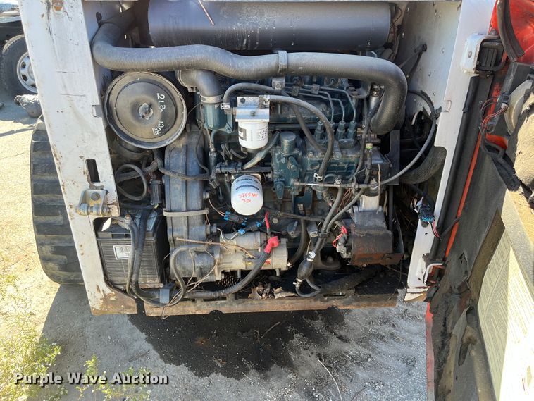 image for item DC6208 2006 Bobcat T300  tracked skid steer loader