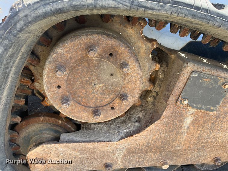 image for item DC6208 2006 Bobcat T300  tracked skid steer loader