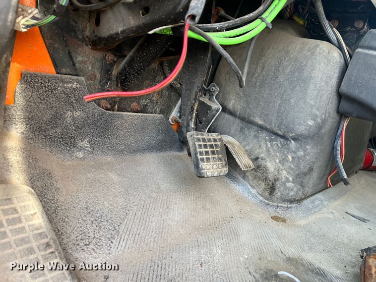 image for item DC6213 2009 International WorkStar 7400  dump truck