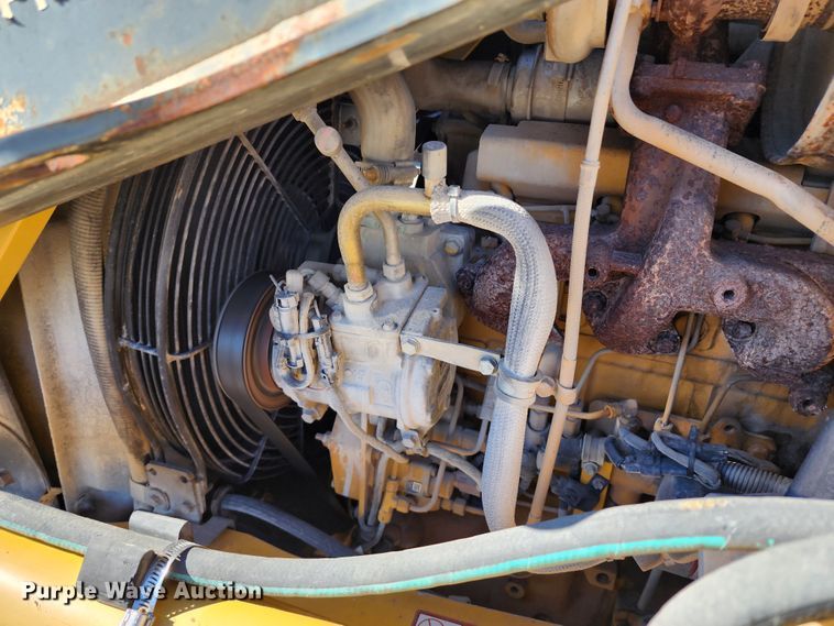 image for item DC6214 2012 John Deere 410J  backhoe