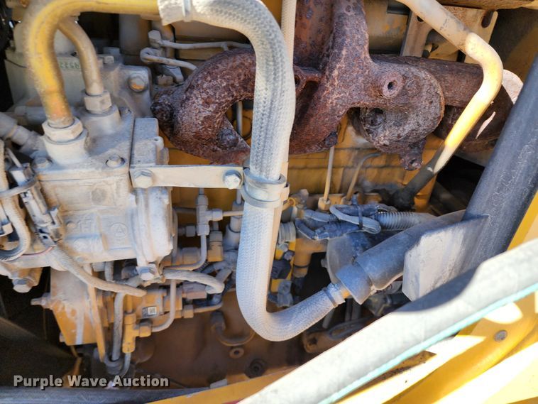 image for item DC6214 2012 John Deere 410J  backhoe