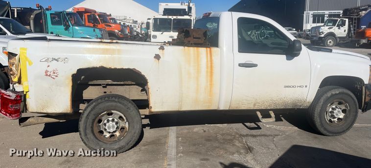 image for item DC6217 2009 Chevrolet Silverado 3500HD  pickup truck