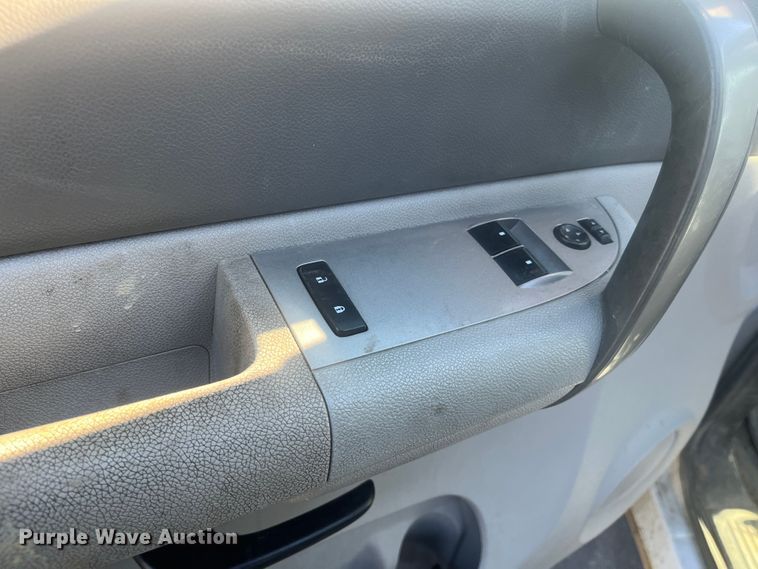 image for item DC6217 2009 Chevrolet Silverado 3500HD  pickup truck