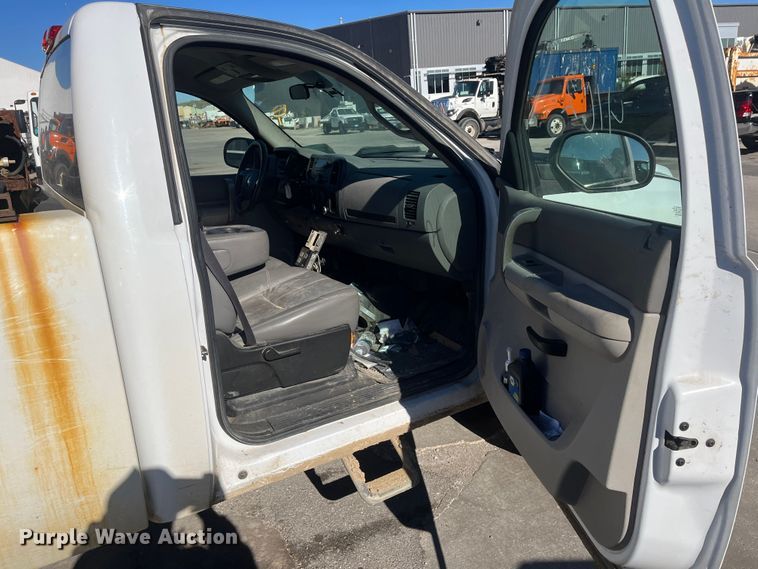 image for item DC6217 2009 Chevrolet Silverado 3500HD  pickup truck