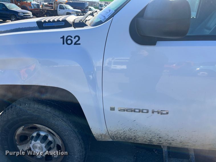 image for item DC6217 2009 Chevrolet Silverado 3500HD  pickup truck