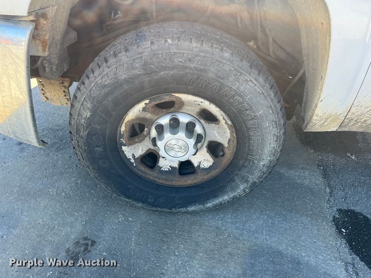 image for item DC6217 2009 Chevrolet Silverado 3500HD  pickup truck