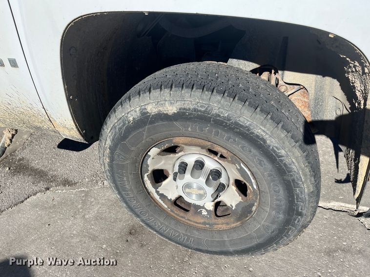 image for item DC6217 2009 Chevrolet Silverado 3500HD  pickup truck