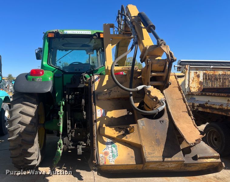 image for item DC6220 2006 John Deere 7420  tractor