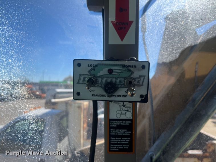 image for item DC6220 2006 John Deere 7420  tractor