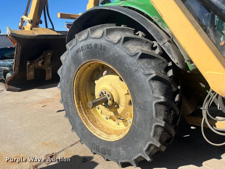 image for item DC6220 2006 John Deere 7420  tractor