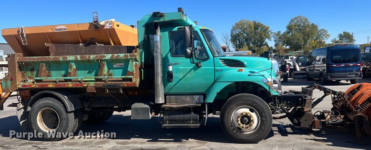 image for item DC6221 2009 International WorkStar 7400  dump truck