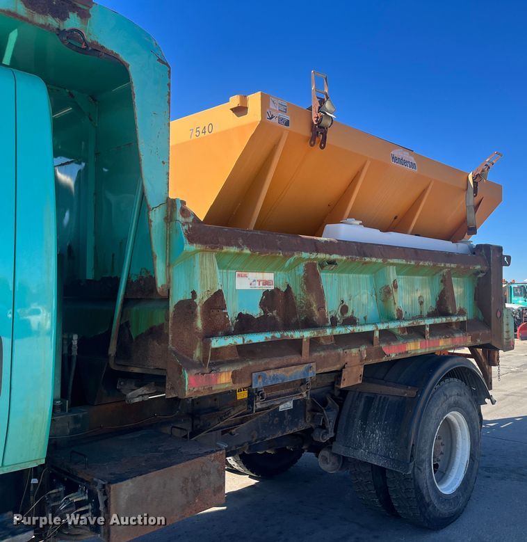 image for item DC6221 2009 International WorkStar 7400  dump truck