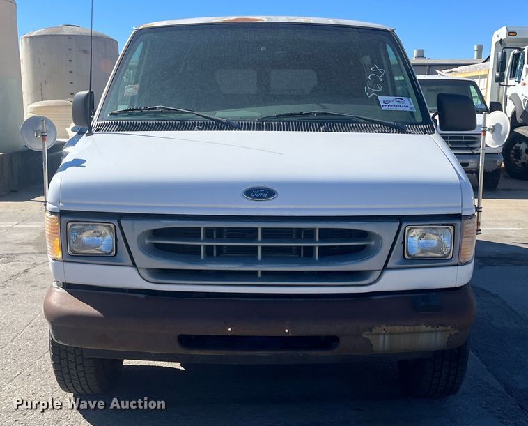 image for item DC6222 2000 Ford E350 Super Duty XL  van