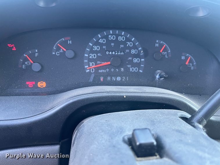 image for item DC6222 2000 Ford E350 Super Duty XL  van