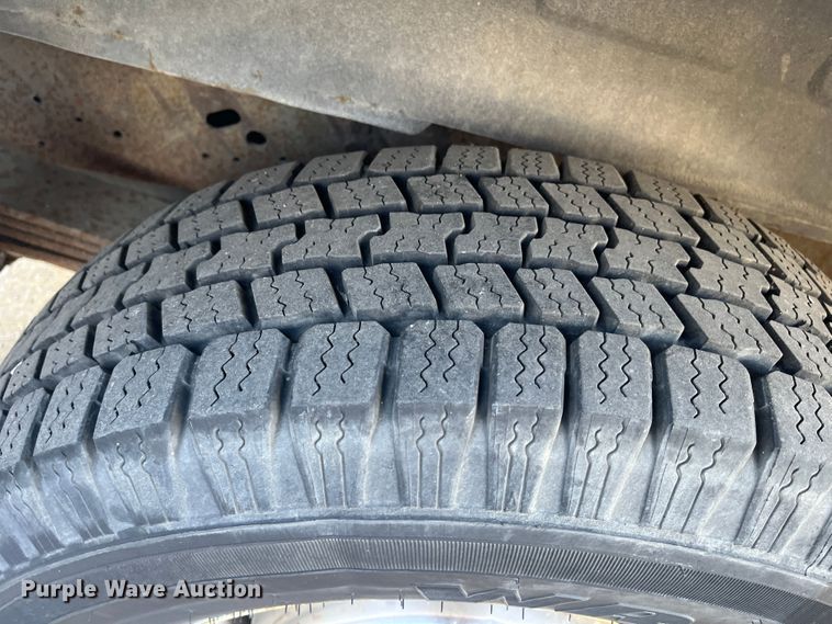 image for item DC6222 2000 Ford E350 Super Duty XL  van