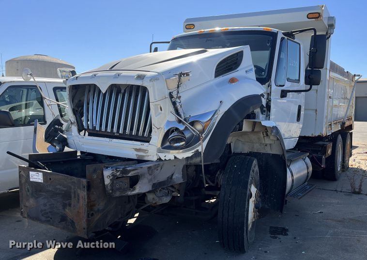 image for item DC6224 2013 International WorkStar 7500  dump truck