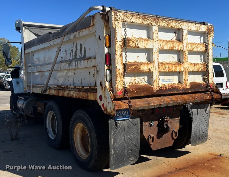 image for item DC6224 2013 International WorkStar 7500  dump truck