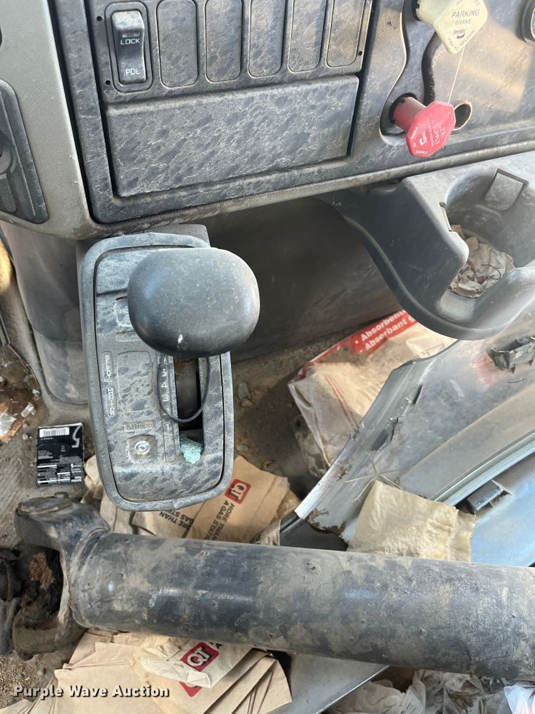 image for item DC6224 2013 International WorkStar 7500  dump truck