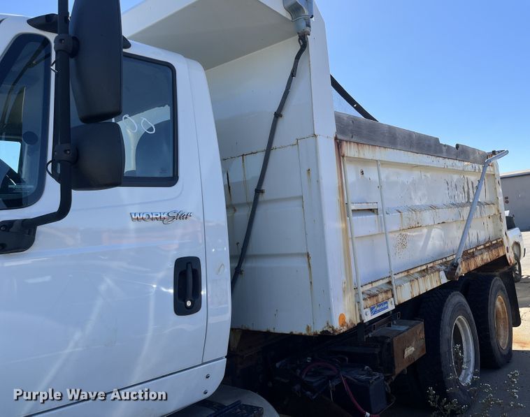 image for item DC6224 2013 International WorkStar 7500  dump truck