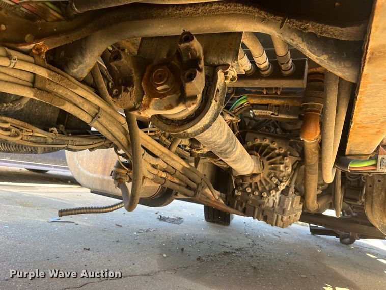 image for item DC6224 2013 International WorkStar 7500  dump truck