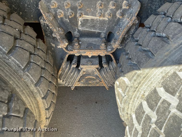 image for item DC6224 2013 International WorkStar 7500  dump truck