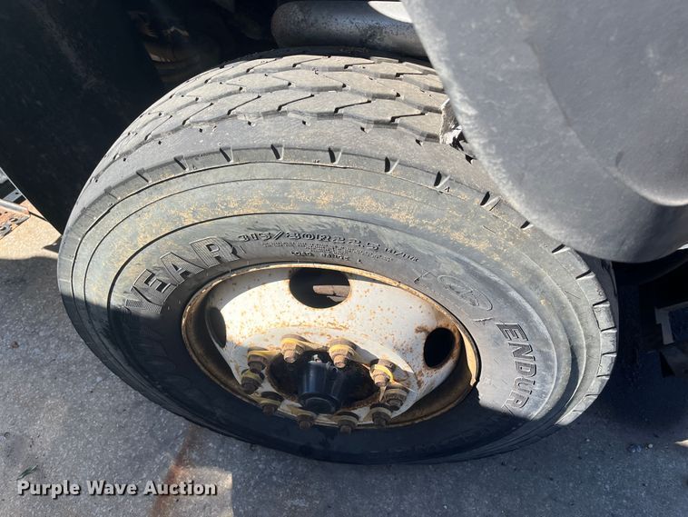 image for item DC6224 2013 International WorkStar 7500  dump truck