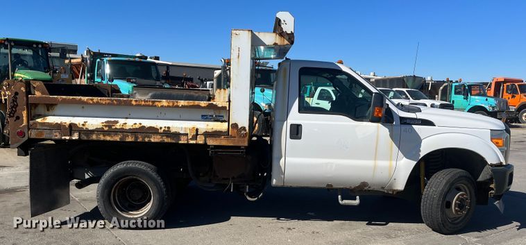 image for item DC6225 2011 Ford F350 Super Duty XL  dump bed pickup truck