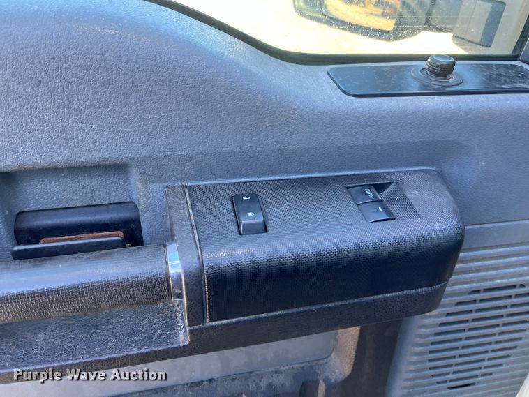 image for item DC6225 2011 Ford F350 Super Duty XL  dump bed pickup truck