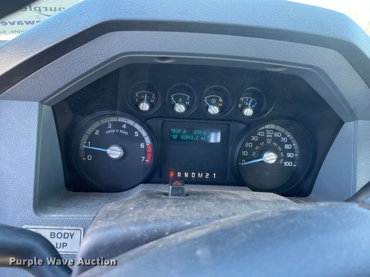 image for item DC6225 2011 Ford F350 Super Duty XL  dump bed pickup truck