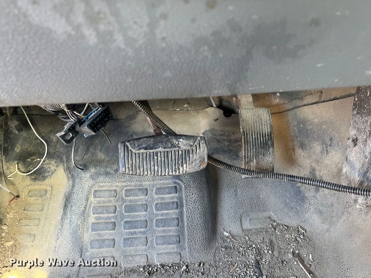 image for item DC6225 2011 Ford F350 Super Duty XL  dump bed pickup truck