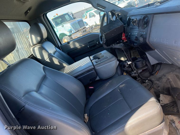 image for item DC6225 2011 Ford F350 Super Duty XL  dump bed pickup truck