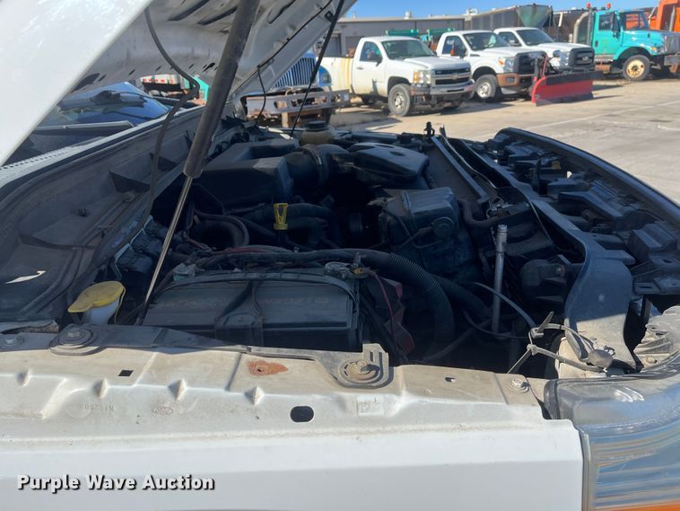 image for item DC6225 2011 Ford F350 Super Duty XL  dump bed pickup truck