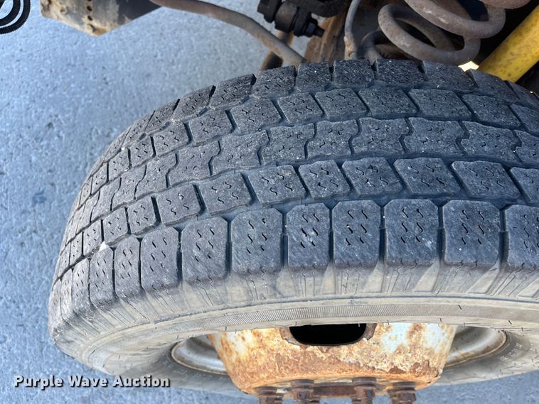 image for item DC6225 2011 Ford F350 Super Duty XL  dump bed pickup truck