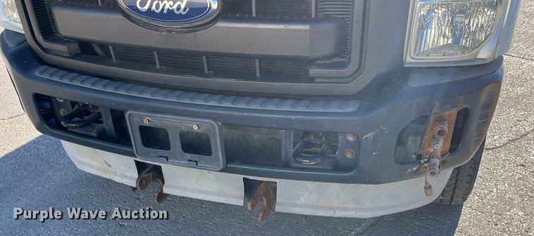 image for item DR7280 2011 Ford F350 Super Duty XL  pickup truck