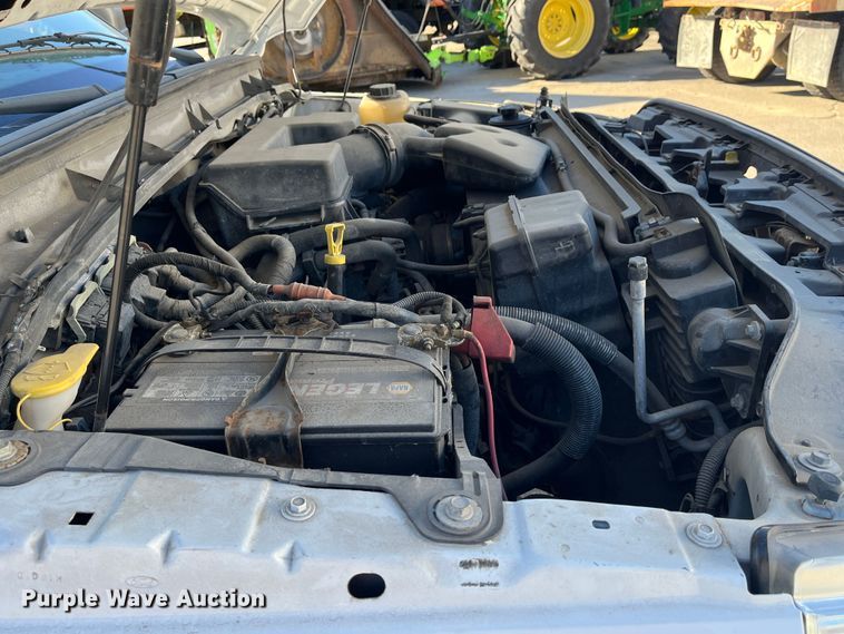 image for item DR7280 2011 Ford F350 Super Duty XL  pickup truck