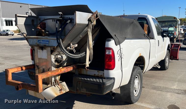 image for item DR7281 2011 Ford F350 Super Duty XL  pickup truck