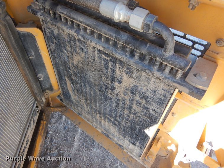 image for item DF8135 2009 John Deere 317  skid steer loader