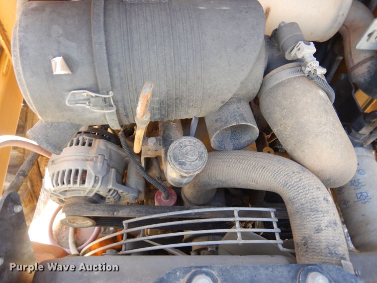 image for item DF8135 2009 John Deere 317  skid steer loader