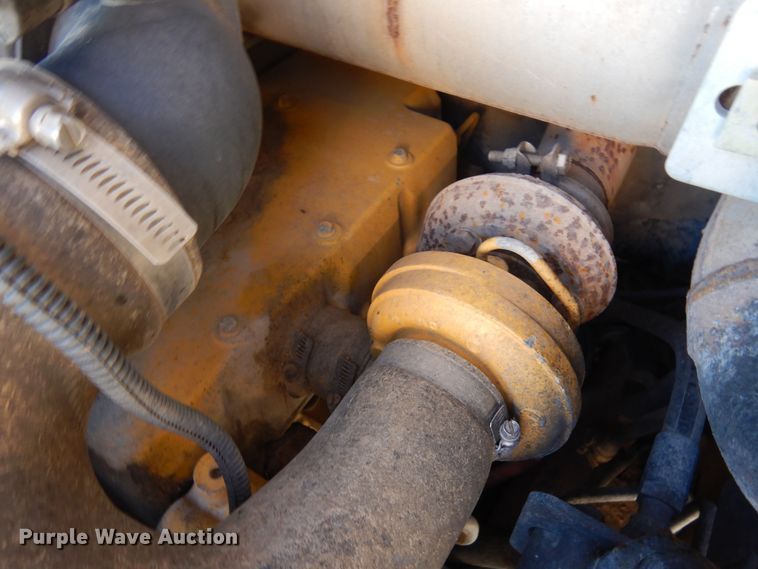 image for item DF8135 2009 John Deere 317  skid steer loader